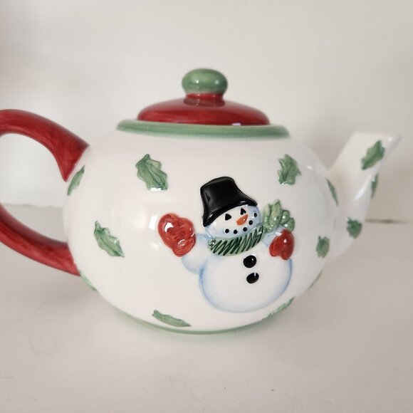 Inspirado IDC Handpainted Ceramic Snowman Holiday Teapot - Picture 2 of 11